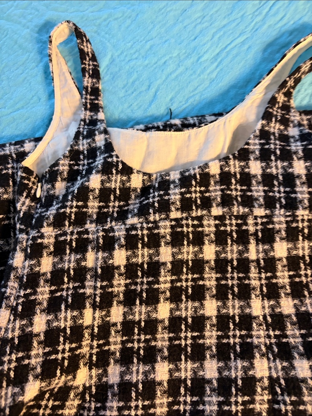 Ladies Black and Cream Plaid Sleeveless Dress - Picture 6 of 7